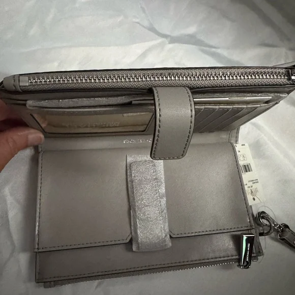 Michael Kors Gray and Cream Tote Bag with Gold Accents - Picture 13 of 13